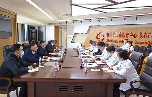 副市长赵显到蜜桃视频
调研