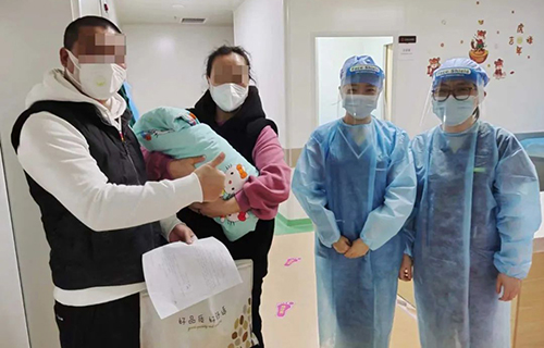 战疫 | 疫情下最浓情的新生守护