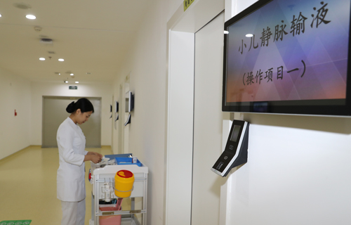 强队伍 重提升 打造专科护理品牌——蜜桃视频
开展“护理岗位大练兵活动”