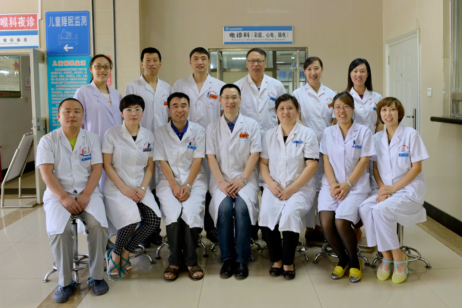 电诊科集体照片.jpg