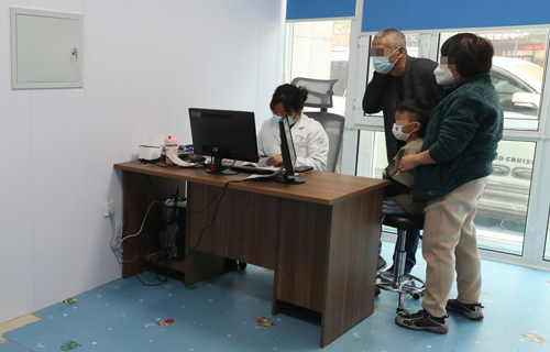 蜜桃视频
临时增加内科门诊，方便患儿夜间就诊