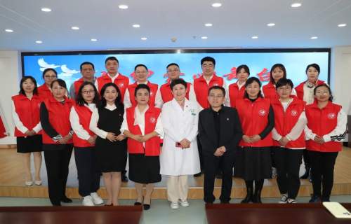 延伸爱心舞台，点亮残疾儿童未来丨蜜桃视频
开展党建共建主题党日活动