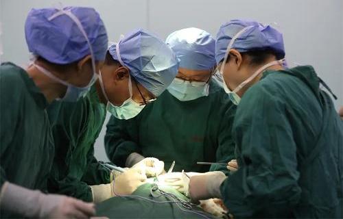 头颈疾病患儿的福音丨北京儿童医院王生才教授空降蜜桃视频
