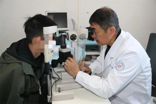 名医助阵蜜桃视频
丨北京儿童医院眼科专家赵军阳教授：守护孩子眼中的光明