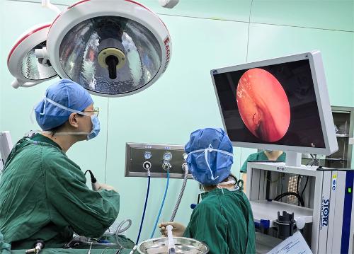 高质量发展 | 托举儿童健康未来：蜜桃视频
耳鼻喉科的“新”飞跃